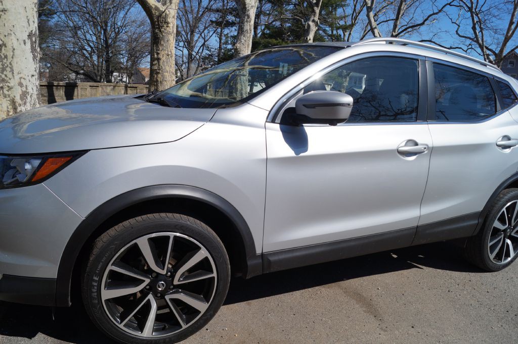 2017 Nissan Rogue Image 4