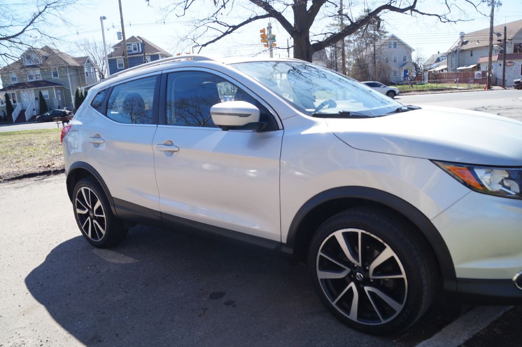 2017 Nissan Rogue Image 13