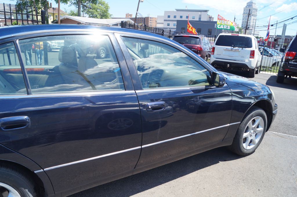 2004 Lexus GS 300 Image 11