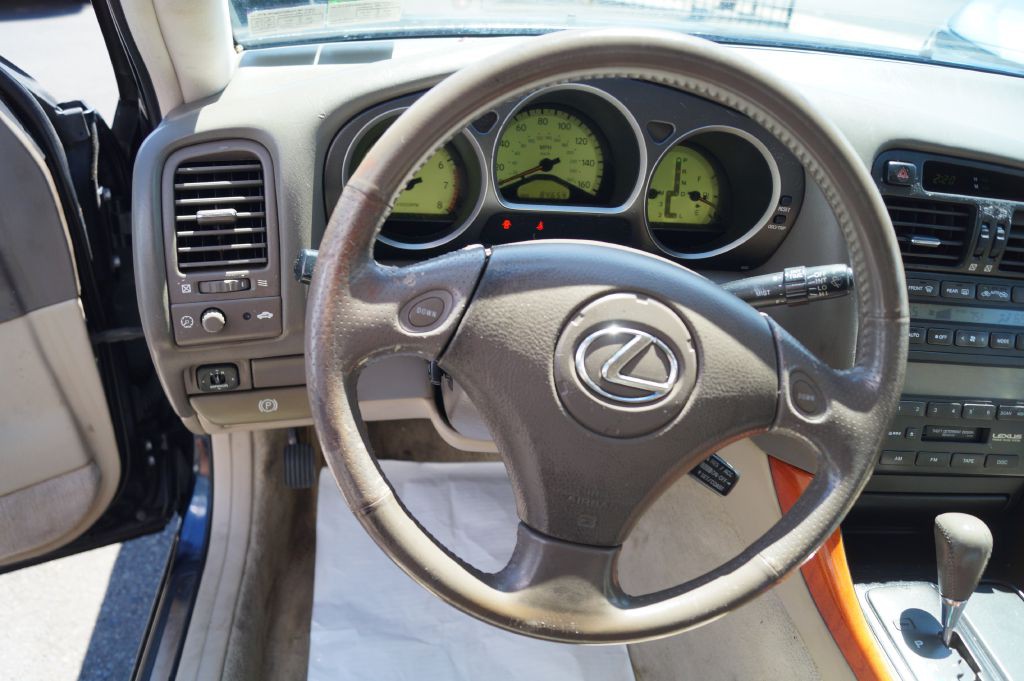 2004 Lexus GS 300 Image 18