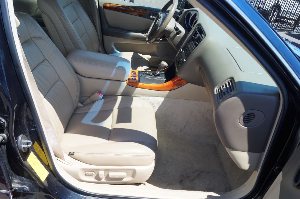 2004 Lexus GS 300 Image 23