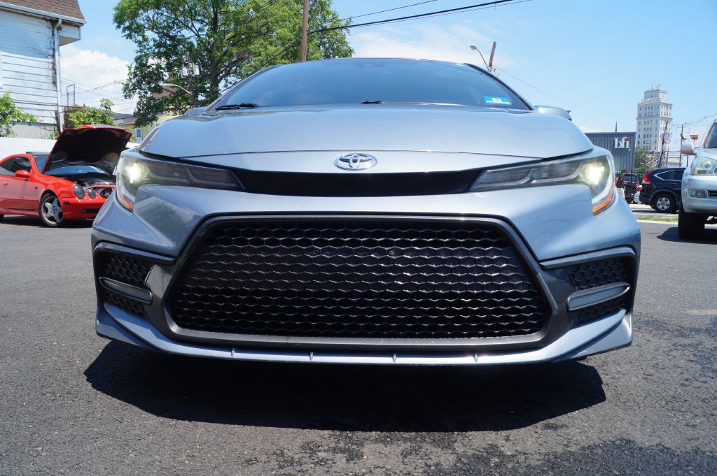2020 Toyota Corolla Image 1