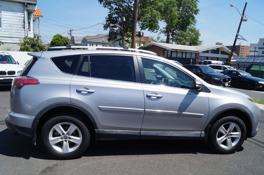 2016 Toyota Rav4 Image 11