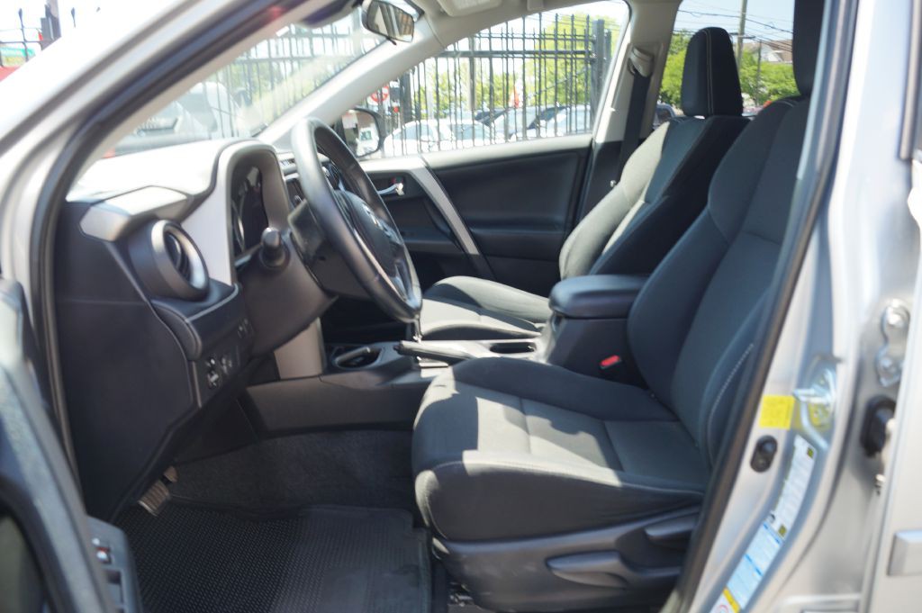 2016 Toyota Rav4 Image 15