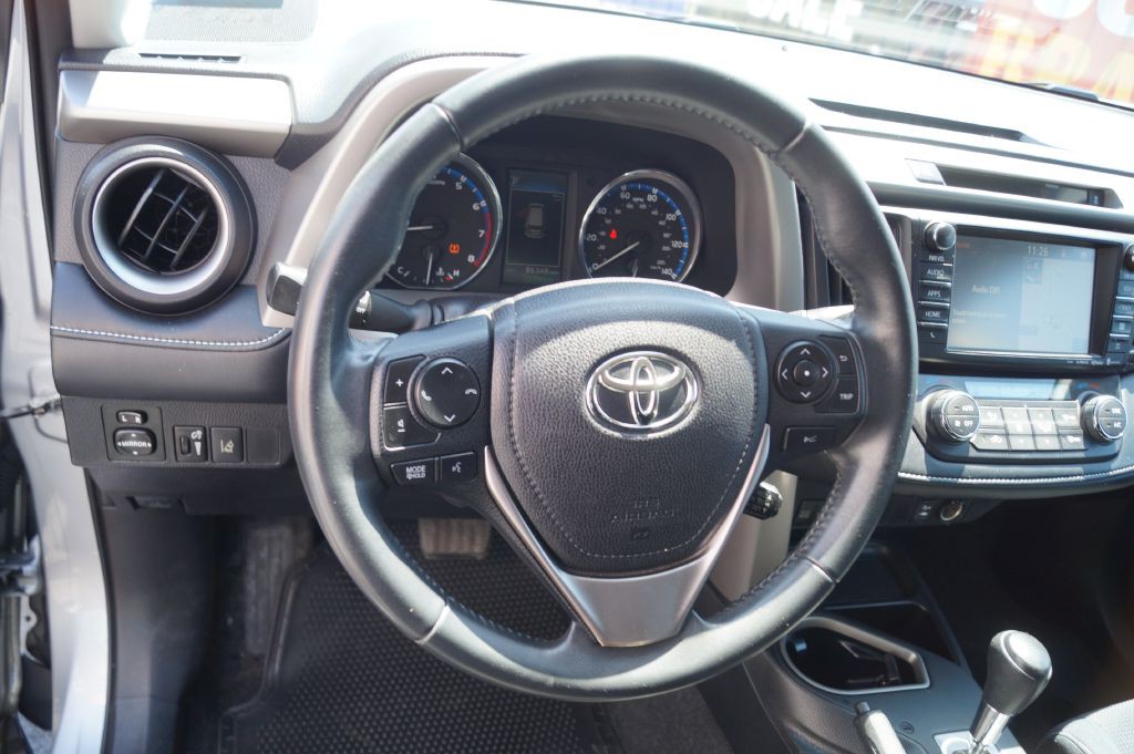2016 Toyota Rav4 Image 16
