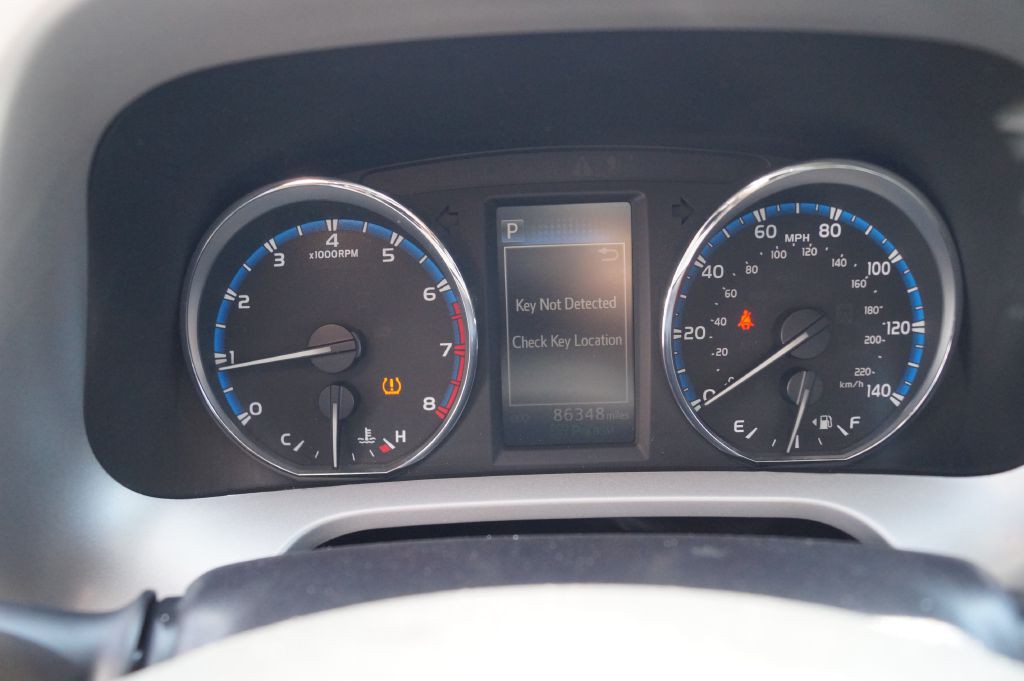 2016 Toyota Rav4 Image 17
