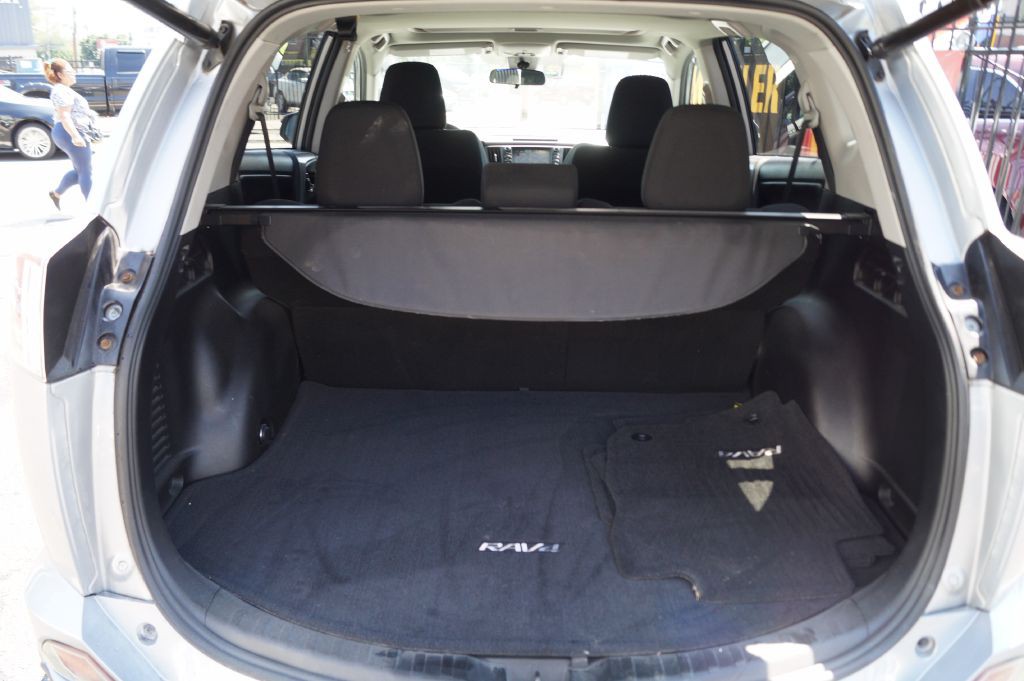 2016 Toyota Rav4 Image 27