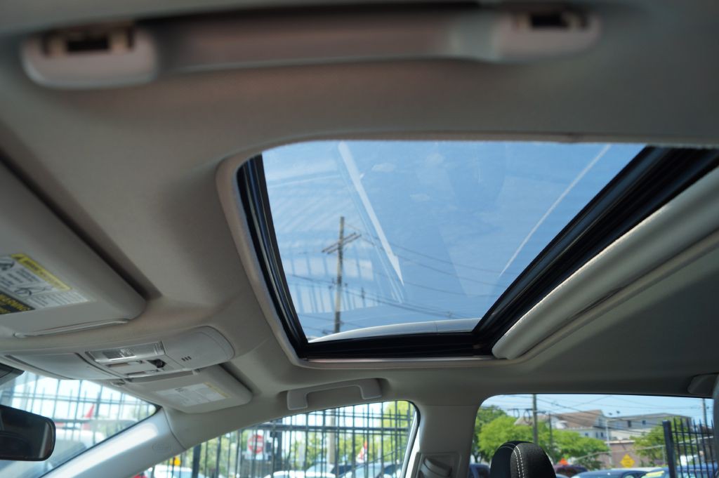 2016 Toyota Rav4 Image 28