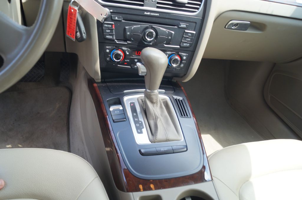 2012 Audi A4 Image 21