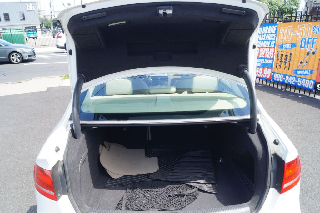 2012 Audi A4 Image 29