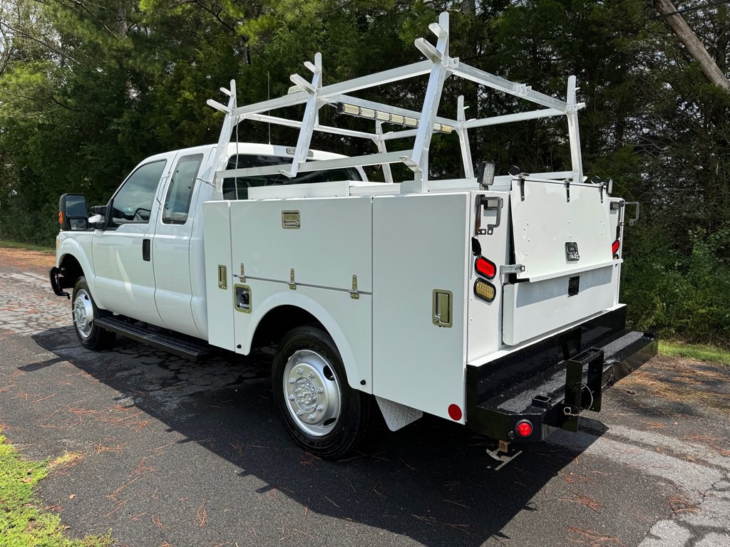 2014 Ford F-350 Image 4