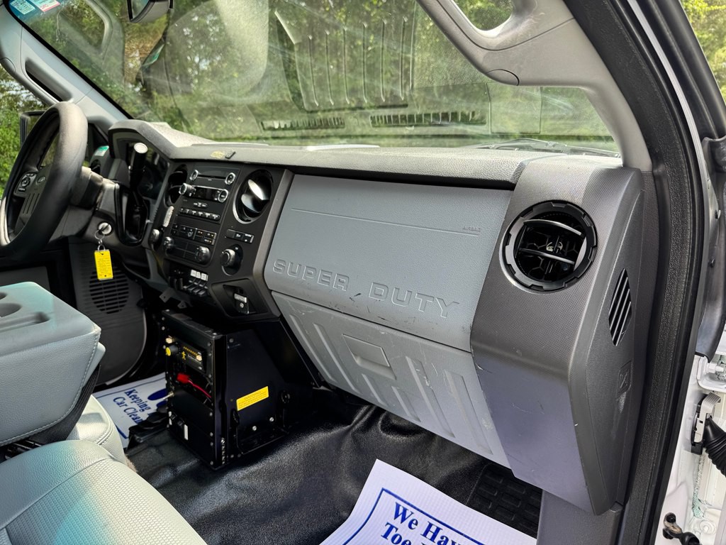 2014 Ford F-350 Image 19