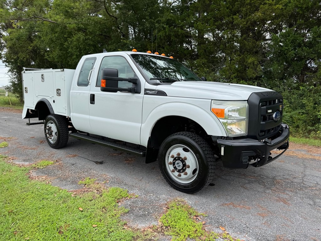 2016 Ford F-250 Image 1