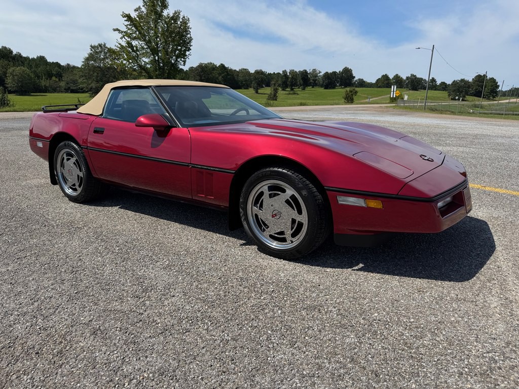 1989 Chevrolet Corvette Image 1