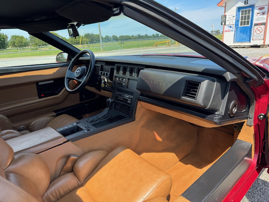 1989 Chevrolet Corvette Image 10