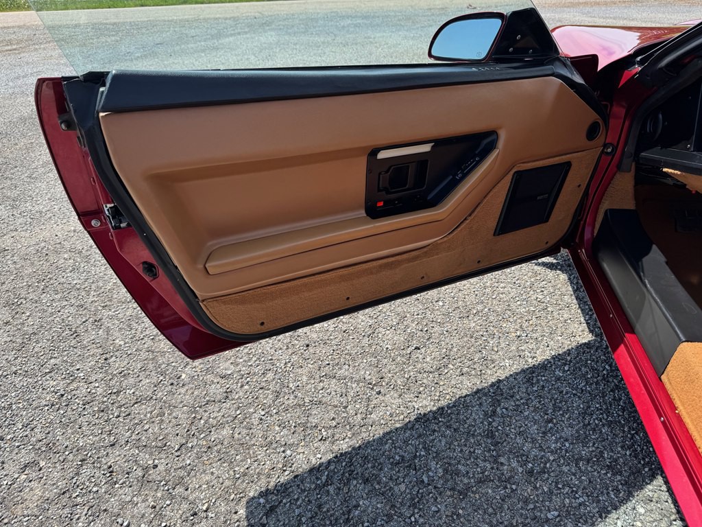1989 Chevrolet Corvette Image 12