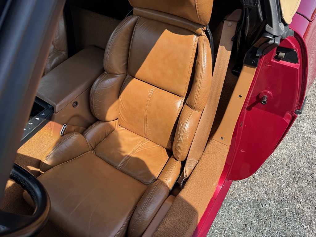 1989 Chevrolet Corvette Image 13