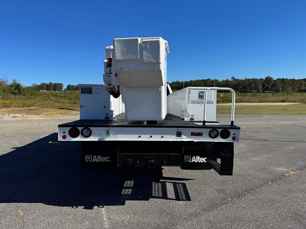 2016 RAM 5500 Image 19