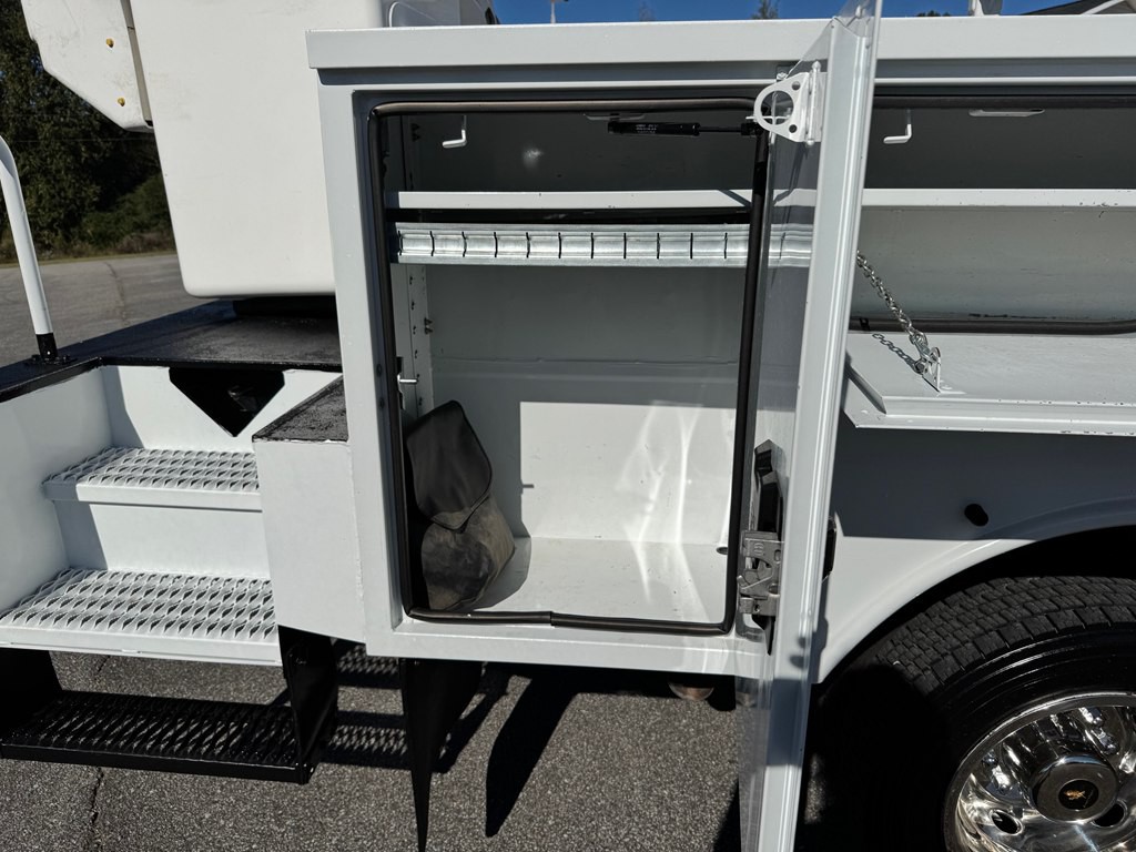 2016 RAM 5500 Image 22