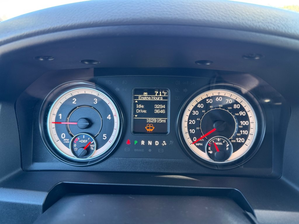 2016 RAM 5500 Image 29