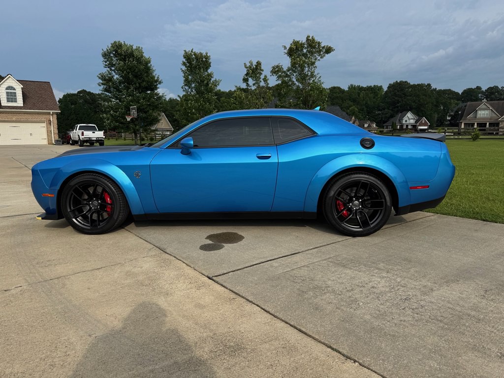 2023 Dodge Challenger Image 6