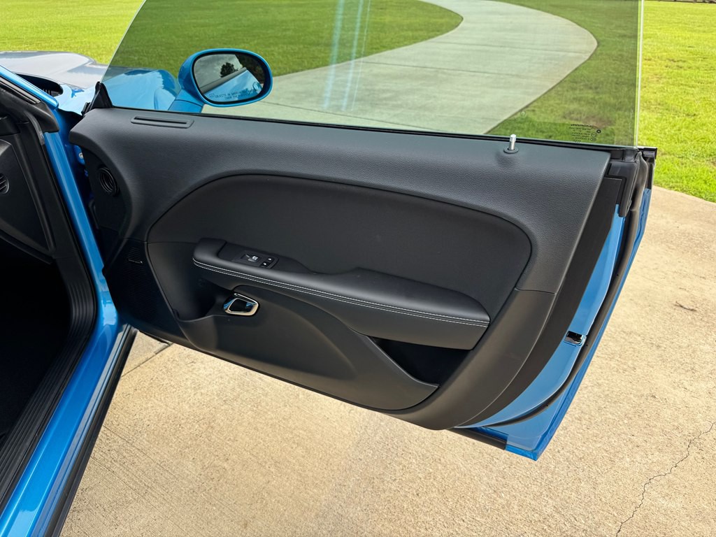 2023 Dodge Challenger Image 10