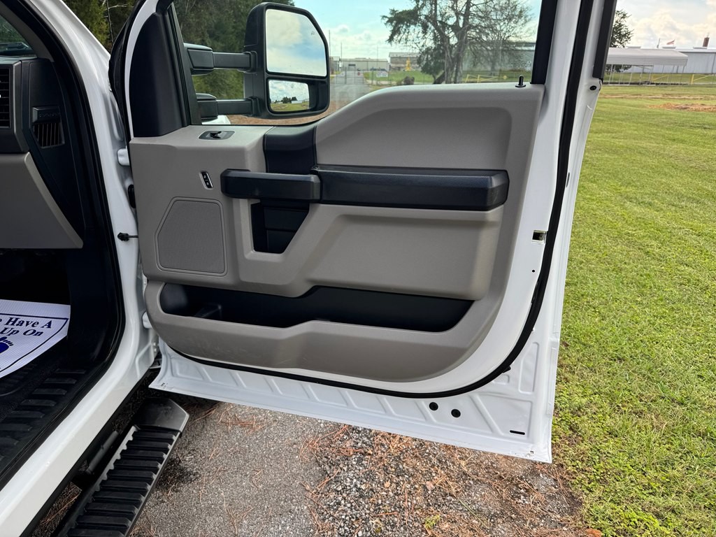 2019 Ford F-350 Image 11