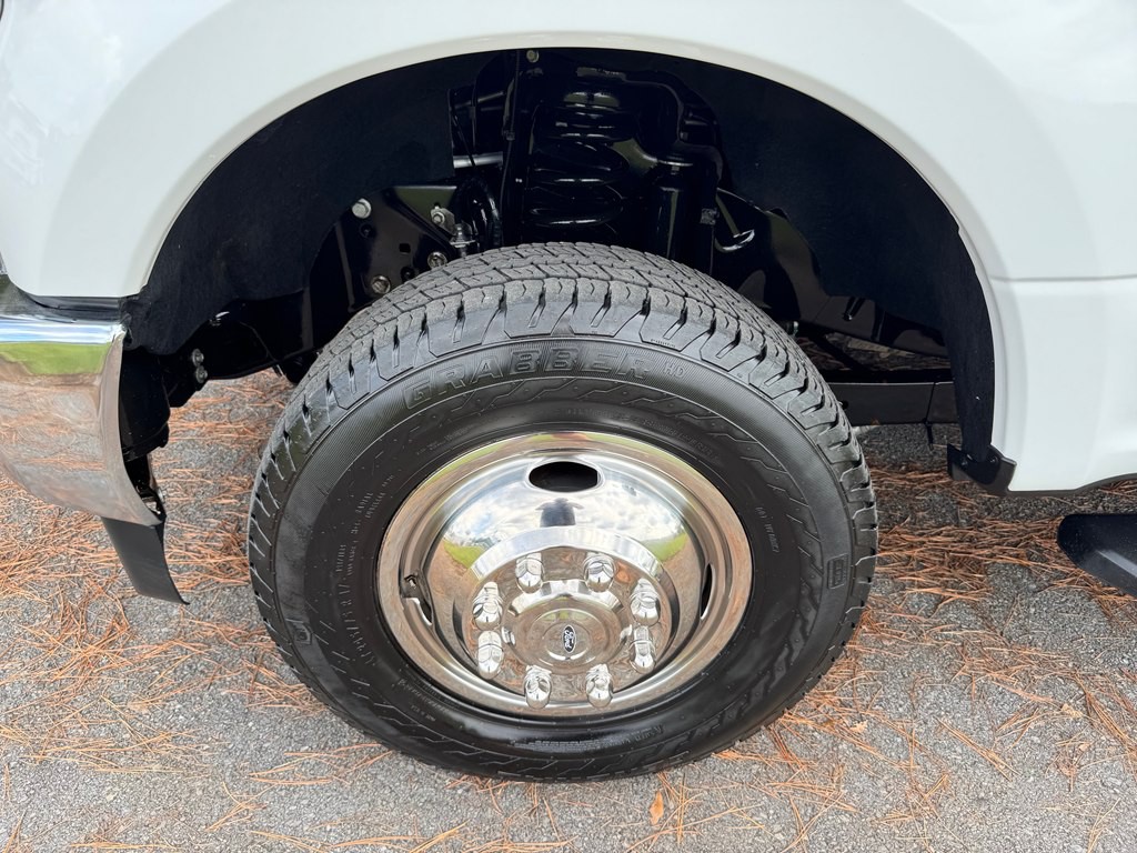 2019 Ford F-350 Image 30