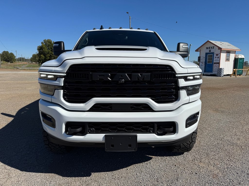 2025 RAM 3500 Image 7