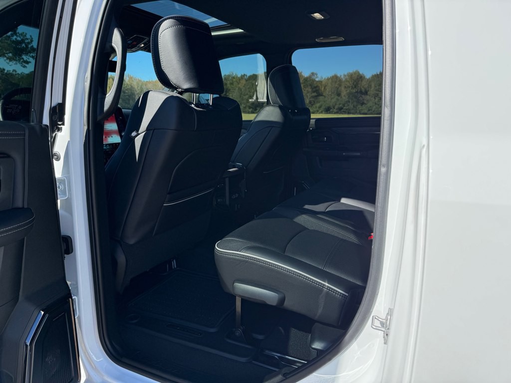 2025 RAM 3500 Image 13