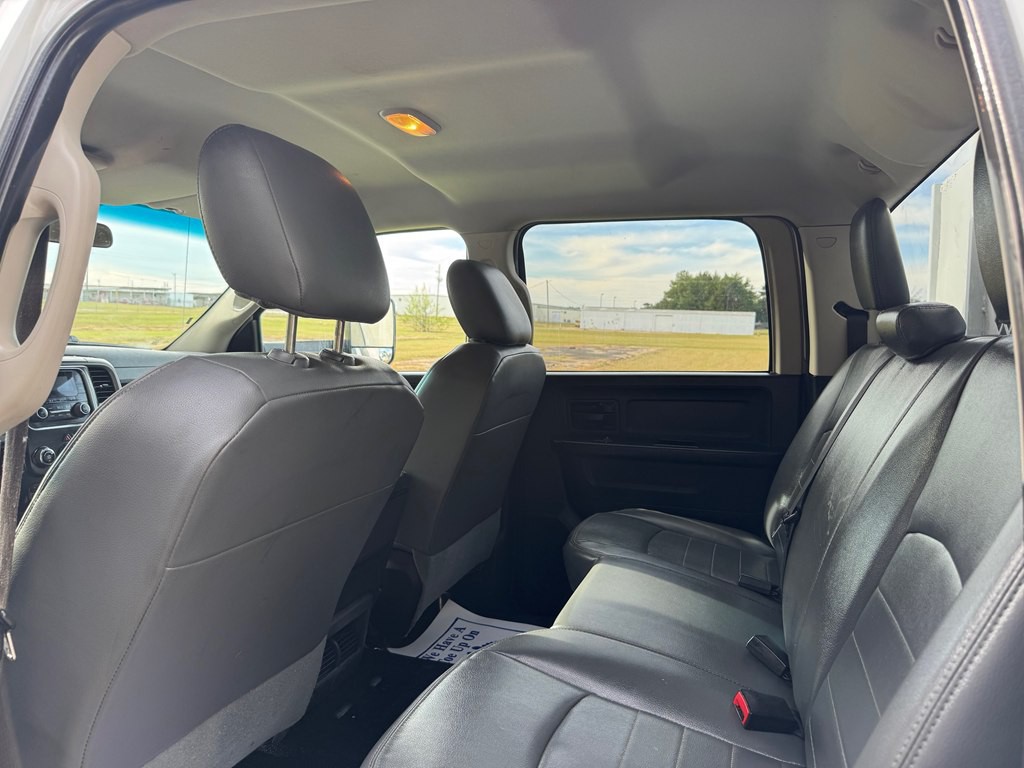 2014 RAM 5500 Image 12