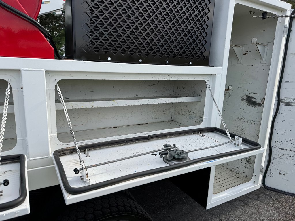 2014 RAM 5500 Image 18