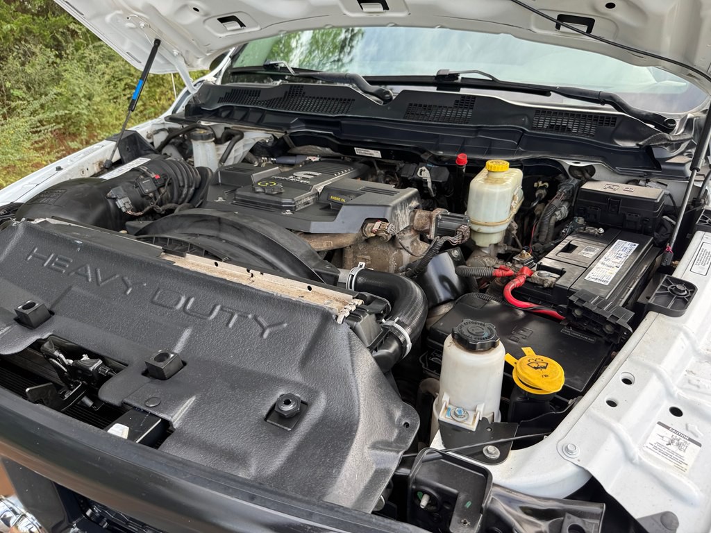 2014 RAM 5500 Image 33