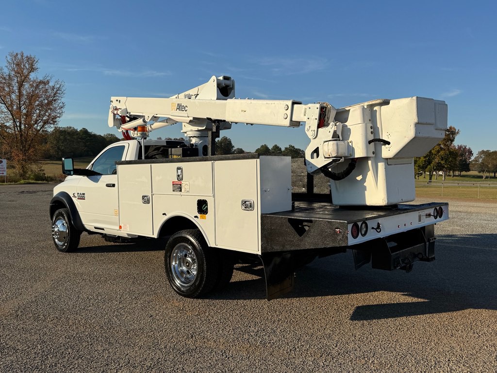 2016 RAM 5500 Image 6