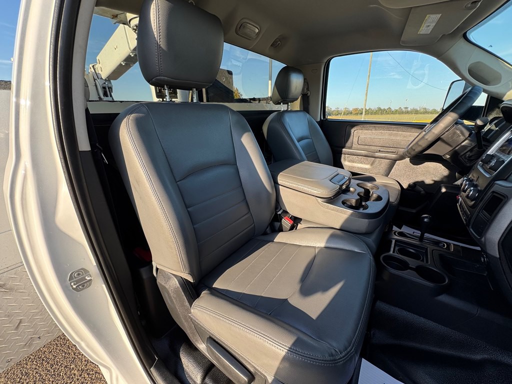 2016 RAM 5500 Image 13