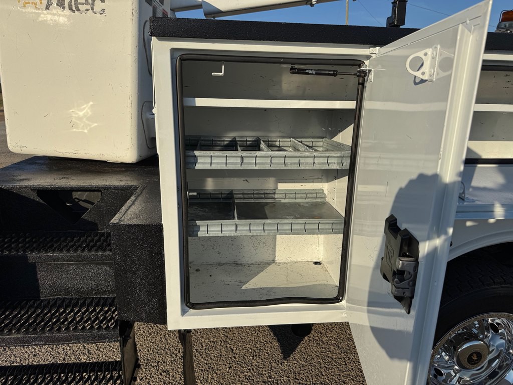 2016 RAM 5500 Image 15