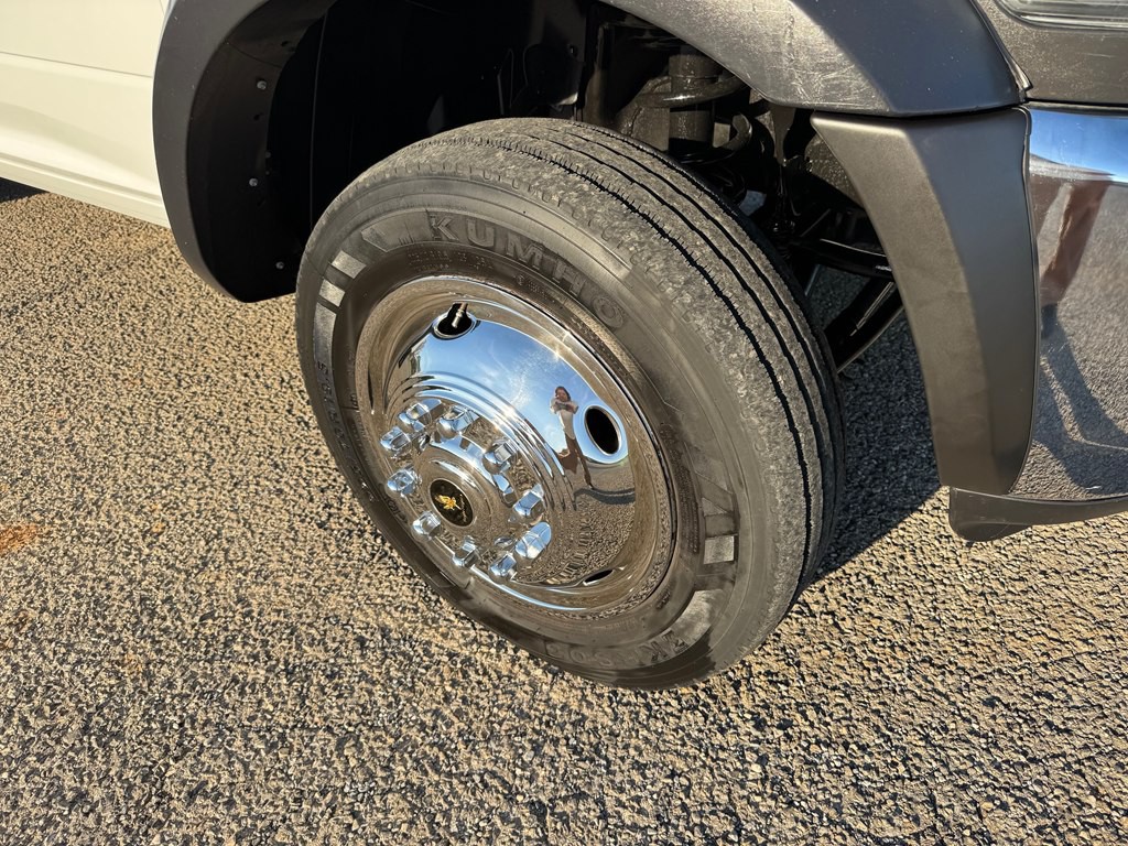 2016 RAM 5500 Image 29