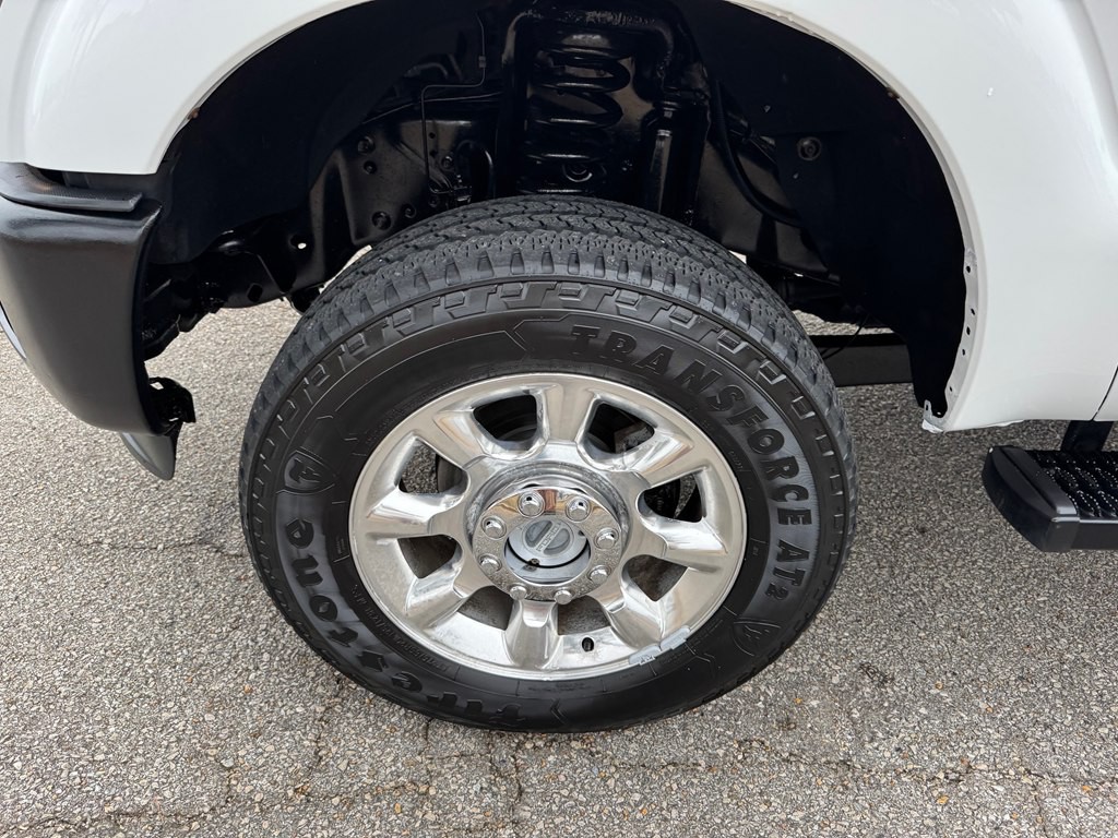 2011 Ford F-350 Image 25