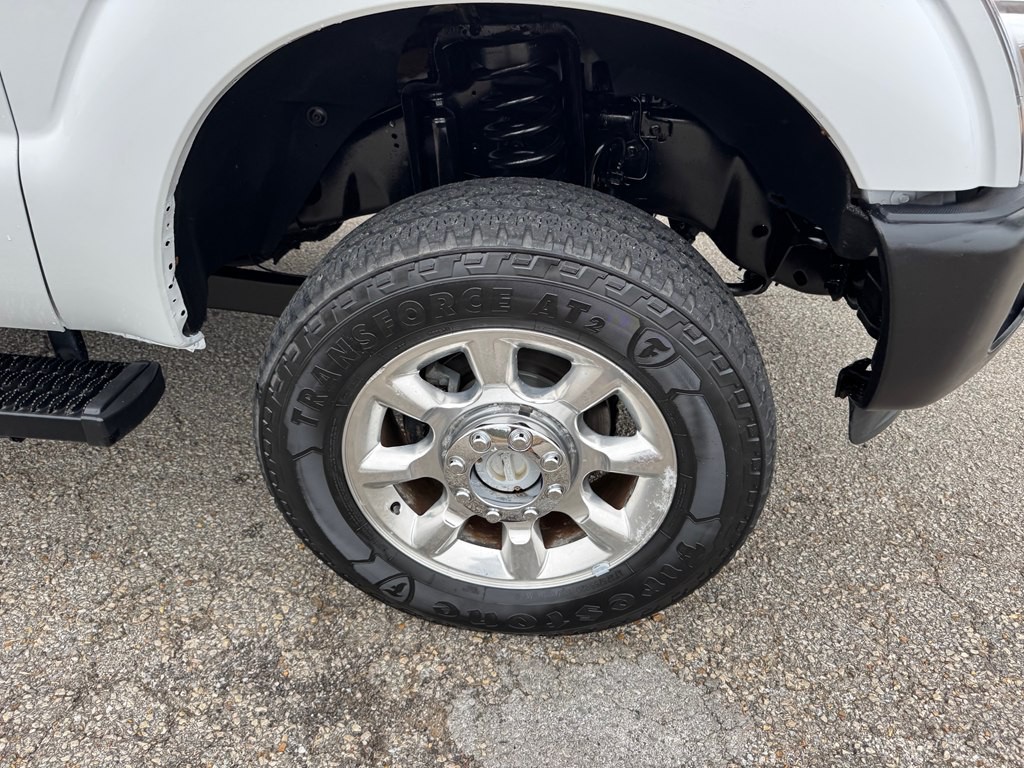 2011 Ford F-350 Image 26