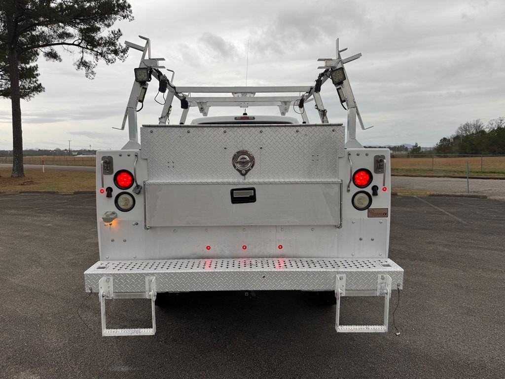 2011 Ford F-350 Image 5