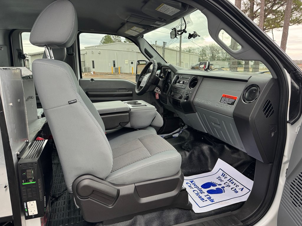 2011 Ford F-350 Image 13