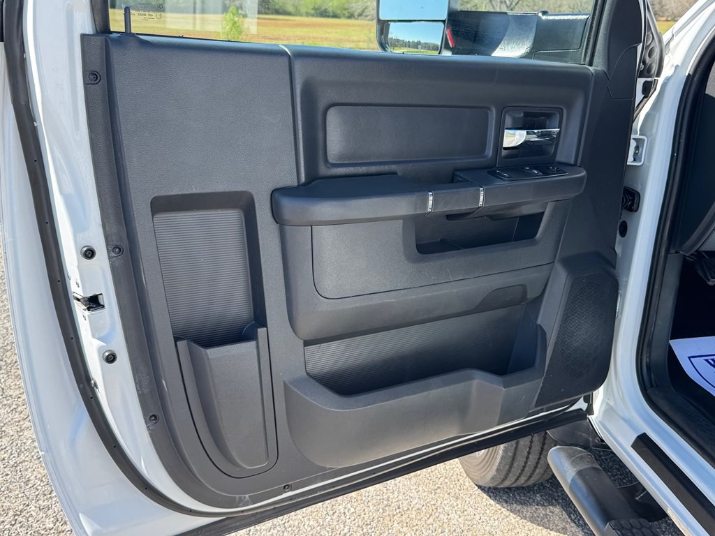 2012 Dodge Ram Image 10