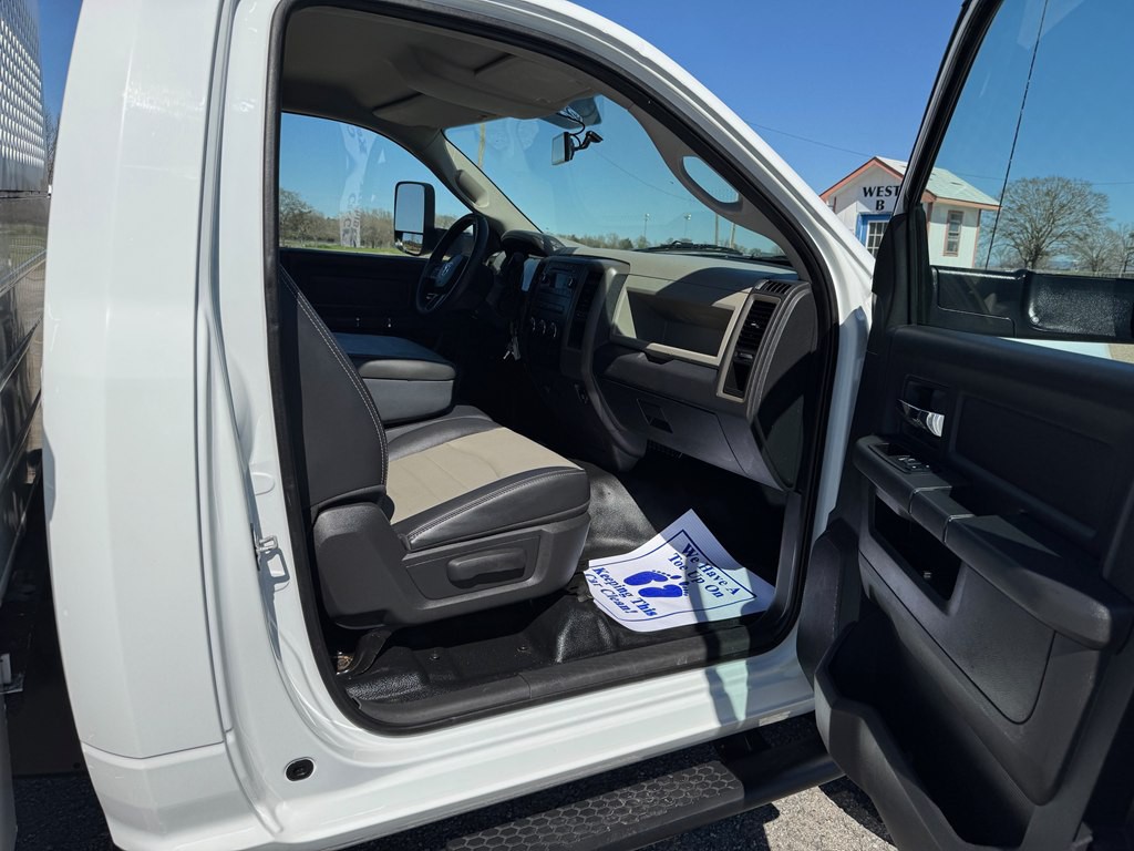 2012 Dodge Ram Image 11