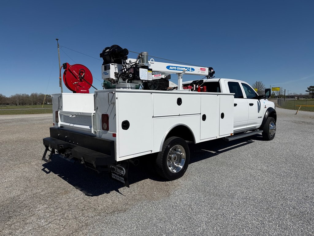 2021 RAM 5500 Image 6