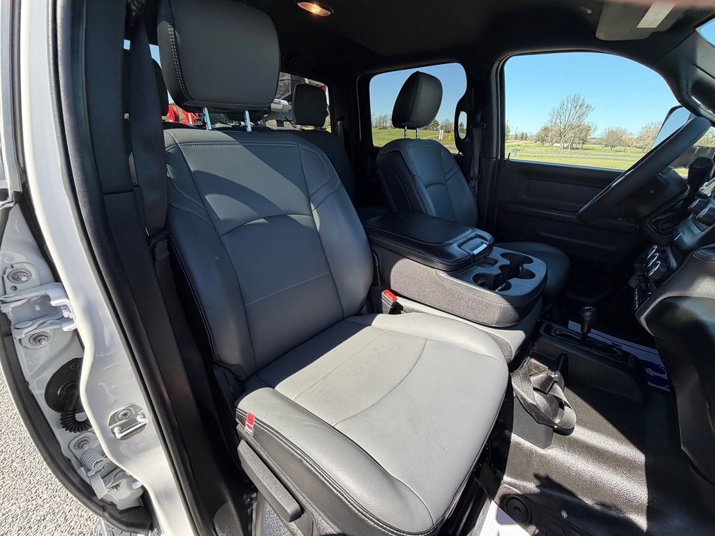 2021 RAM 5500 Image 16