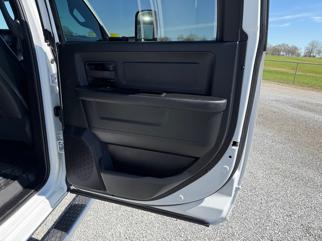 2021 RAM 5500 Image 18