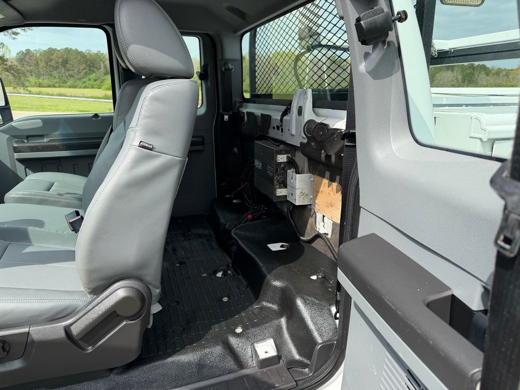 2015 Ford F-250 Image 8