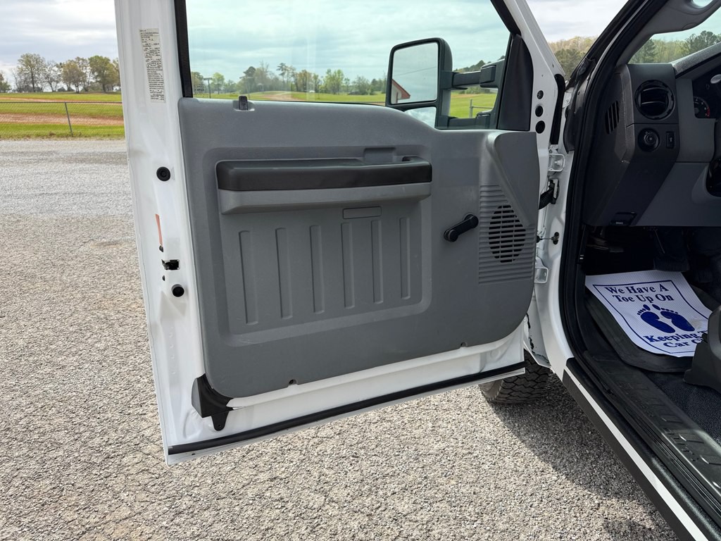 2015 Ford F-250 Image 10