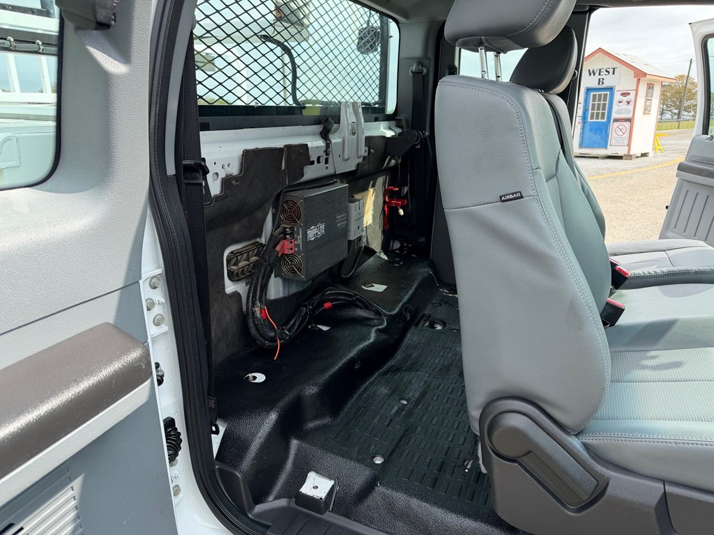 2015 Ford F-250 Image 11
