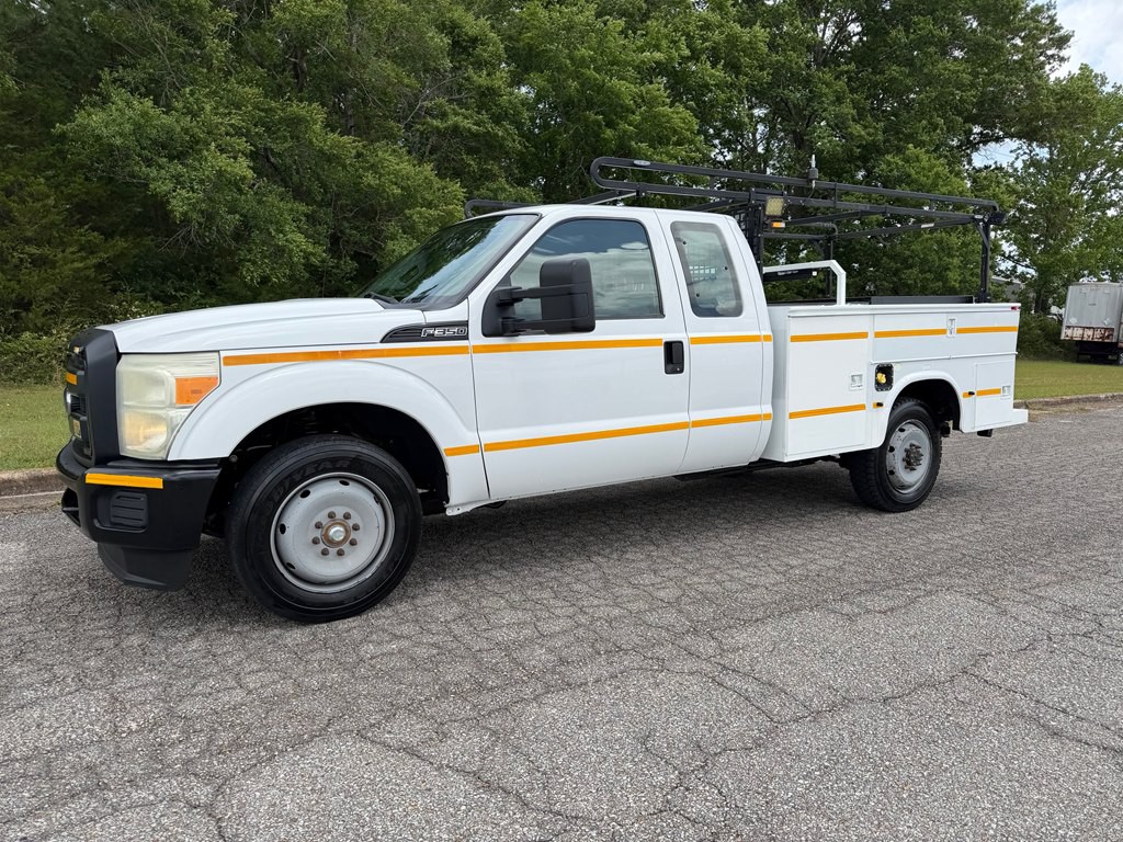 2015 Ford F-350 Image 1